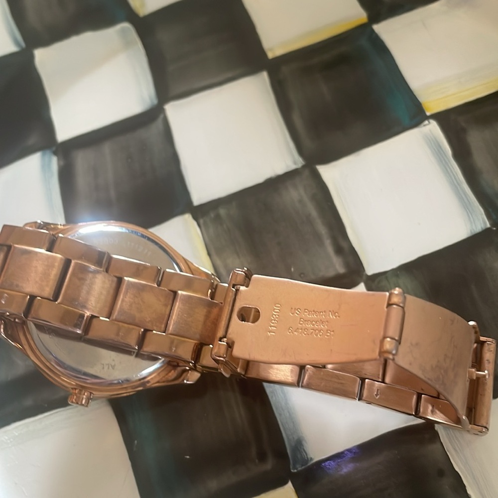 Fossil Rose Gold Watch with Crystal Embellishments - Picture 2 of 5